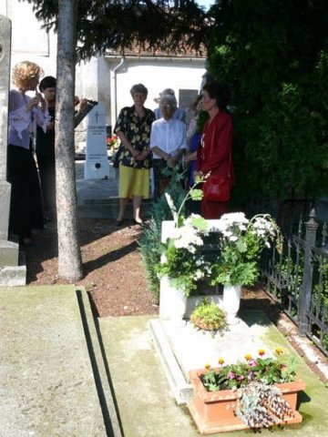 photo3.jpg