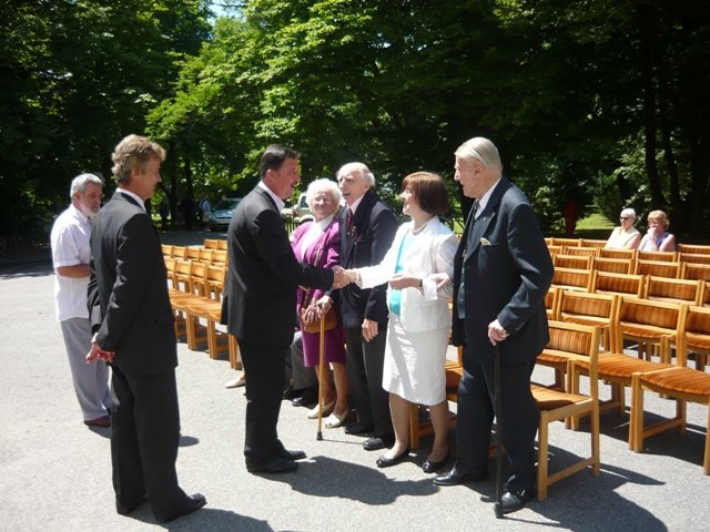 photo2.jpg